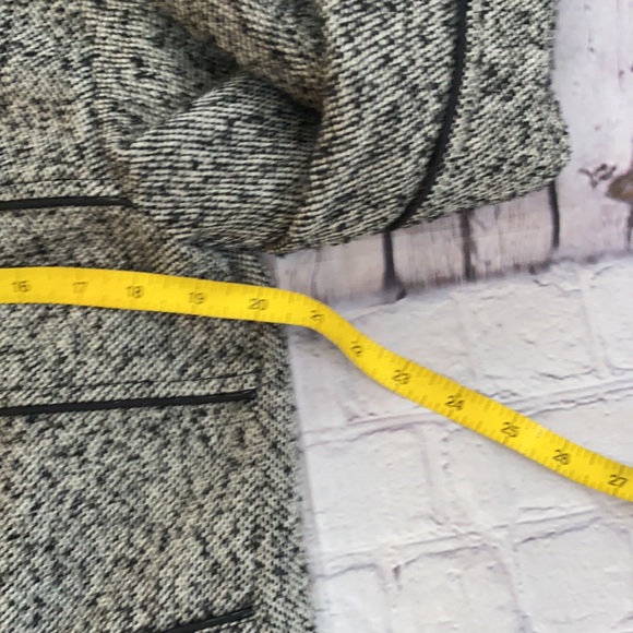 Women Mac  & Jac black and gray tweed three button jacket size large preowned - Picture 14 of 14